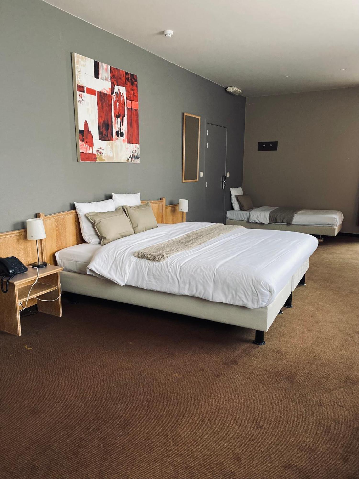 Hotel Борнем Екстериор снимка