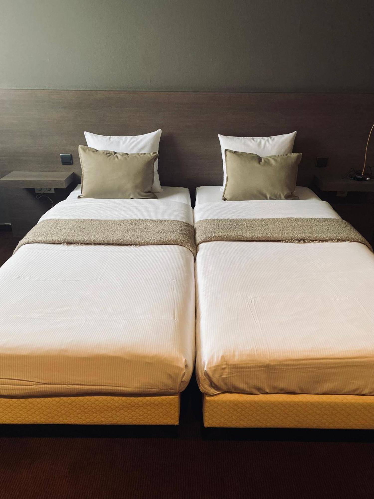 Hotel Борнем Екстериор снимка